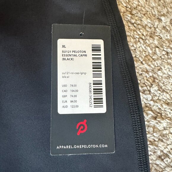 NWT Peloton Capri Leggings - Size XL - Picture 3 of 3